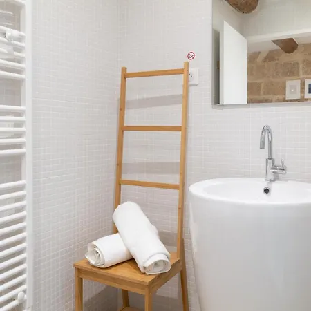 Design & Cosy - Centre Historique Ecusson * 蒙彼利埃