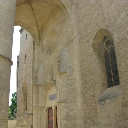 Design & Cosy - Centre Historique Ecusson Apartmán
